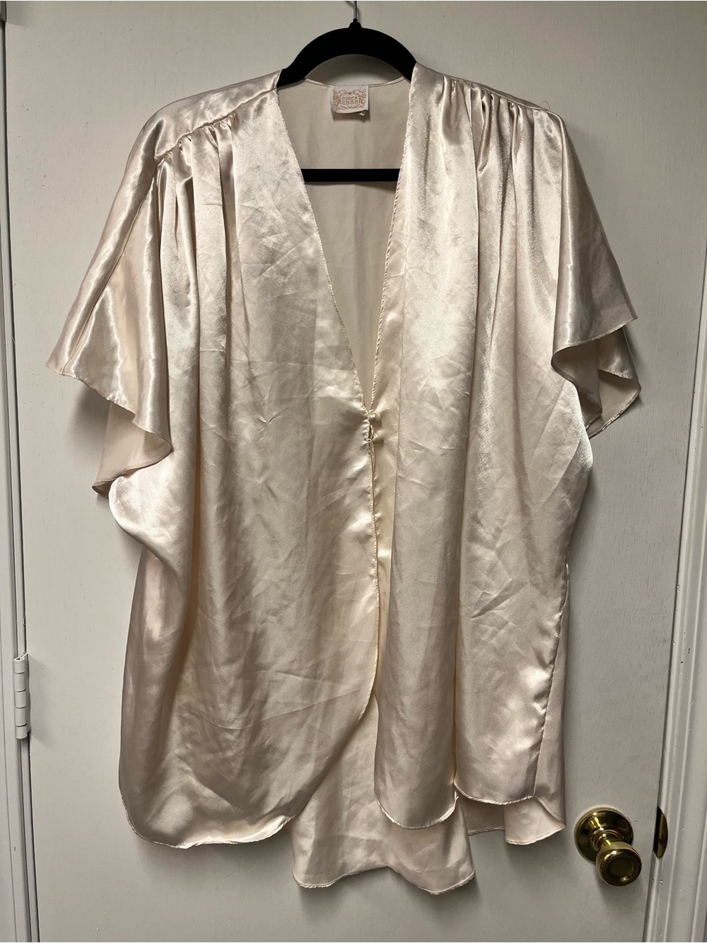 Vintage Circa 2000 Satin Kimono Duster Ivory Pearl Button Lounge Cover Up